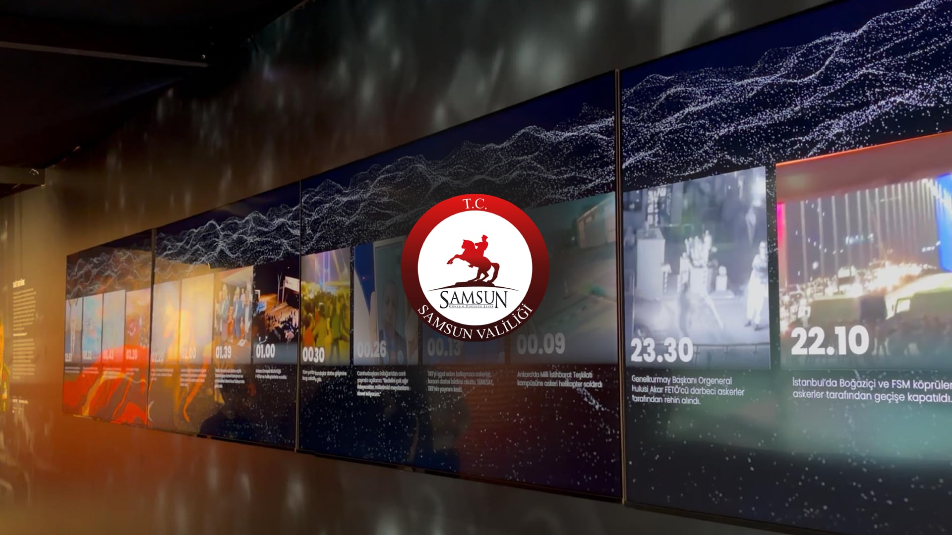 Samsun anma sergisindeki etkileşimli video duvarı